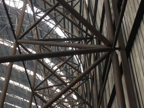 鋼結(jié)構(gòu)廠房驗(yàn)收安全檢測與鑒定的專業(yè)服務(wù)